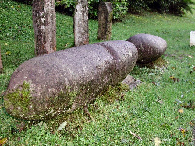 Colaiste Ide Ogham Stones